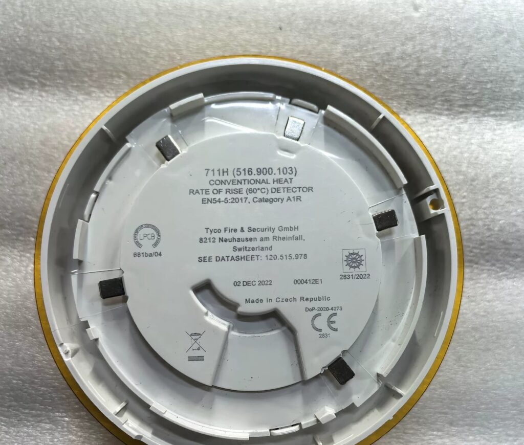 TYCO Heat Detector 516.900.103 thumbnail