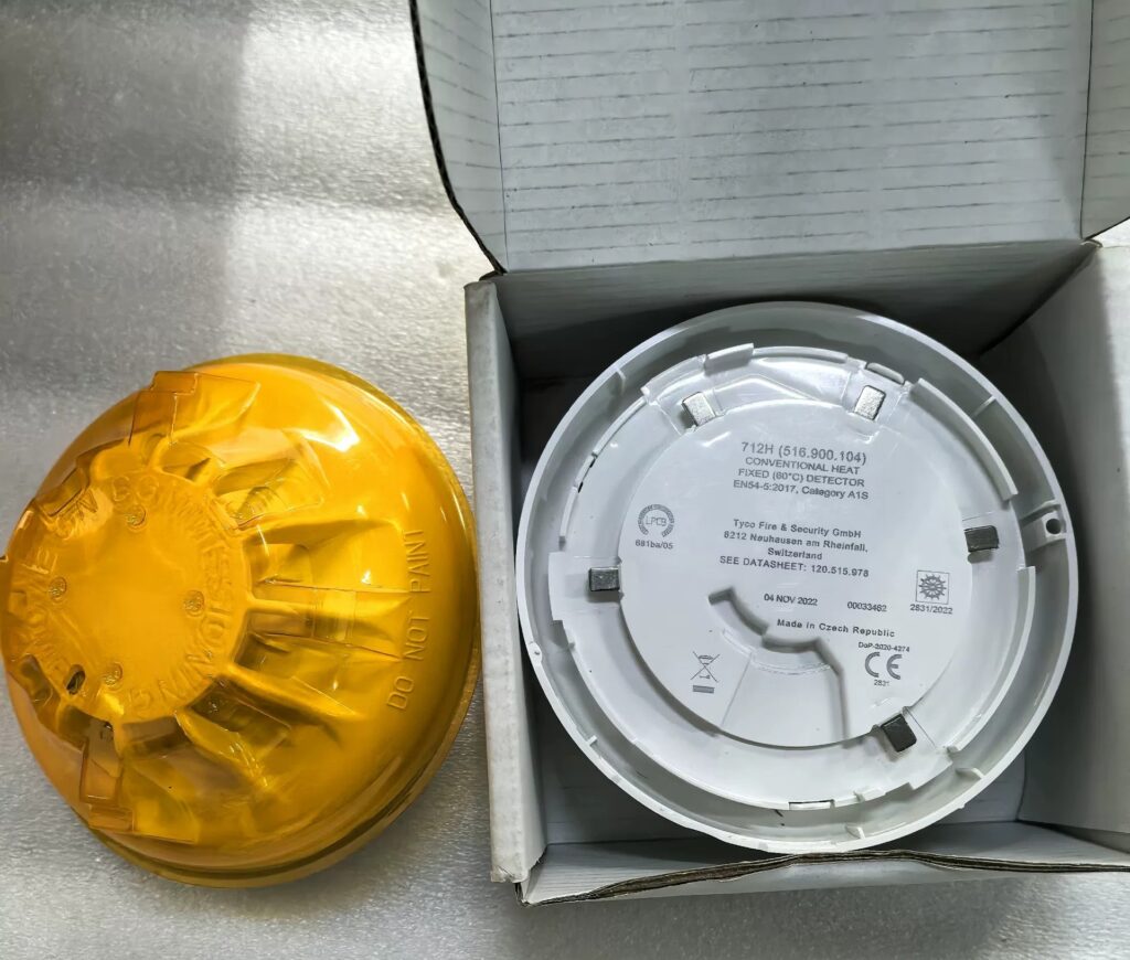 TYCO Heat Detector 516.900.104 thumbnail