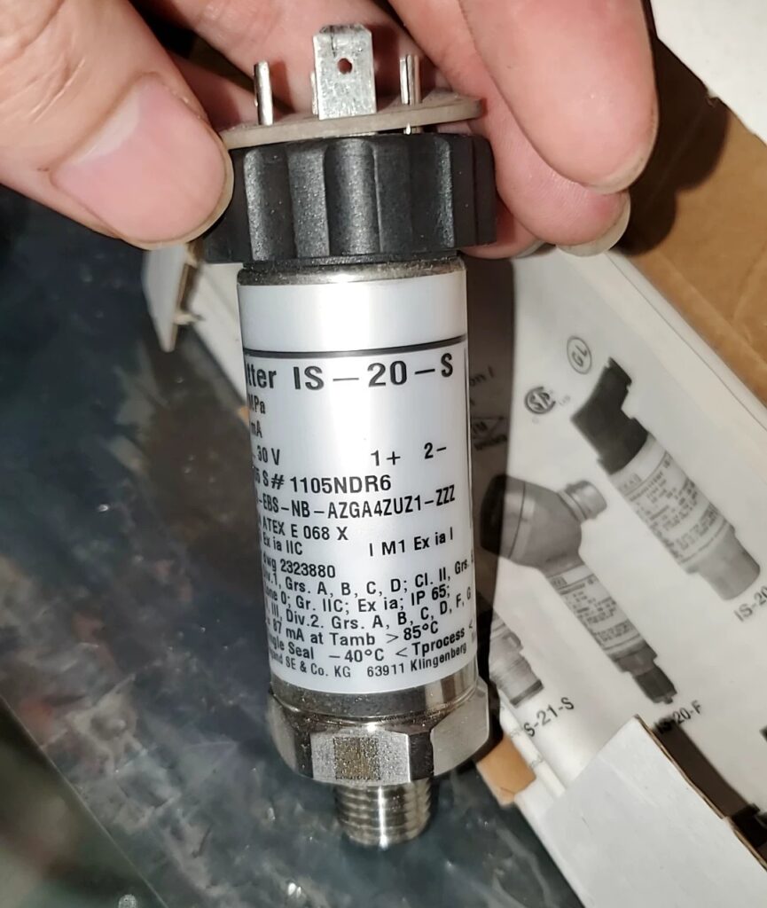 WIKA Pressure Sensor IS-20-S 130399 thumbnail