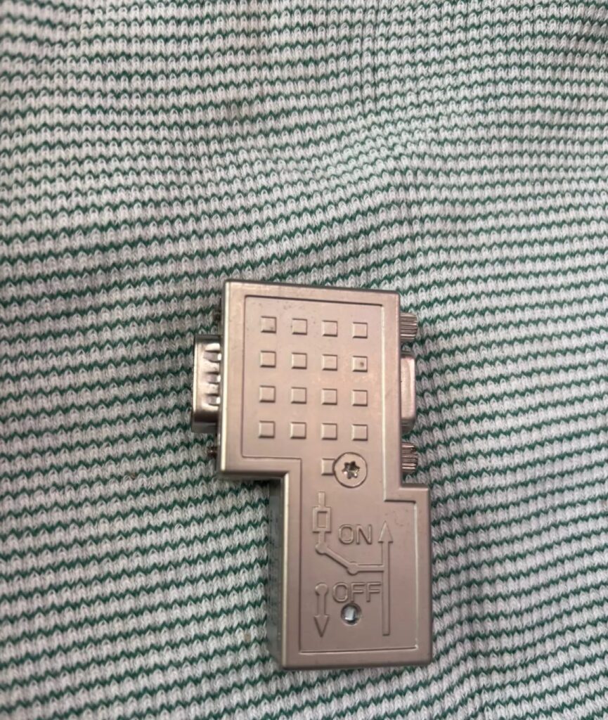 Helmholz Profibus Connector 972-0DP10 thumbnail