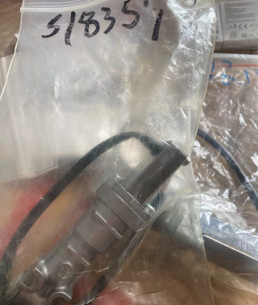 Husky Spare Parts 5183597 2638323 241844 2293252 2662060