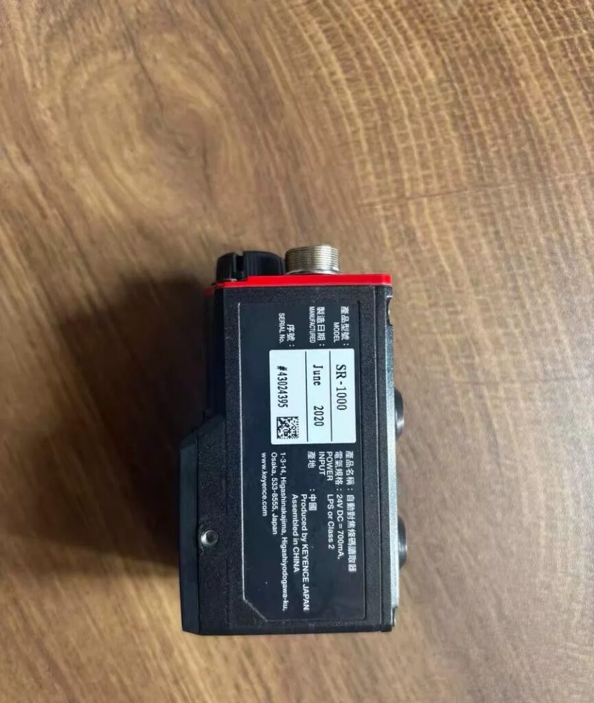 KEYENCE Barcode Reader SR-1000 thumbnail