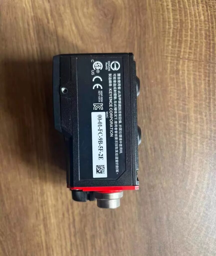 KEYENCE Barcode Reader SR-1000 thumbnail