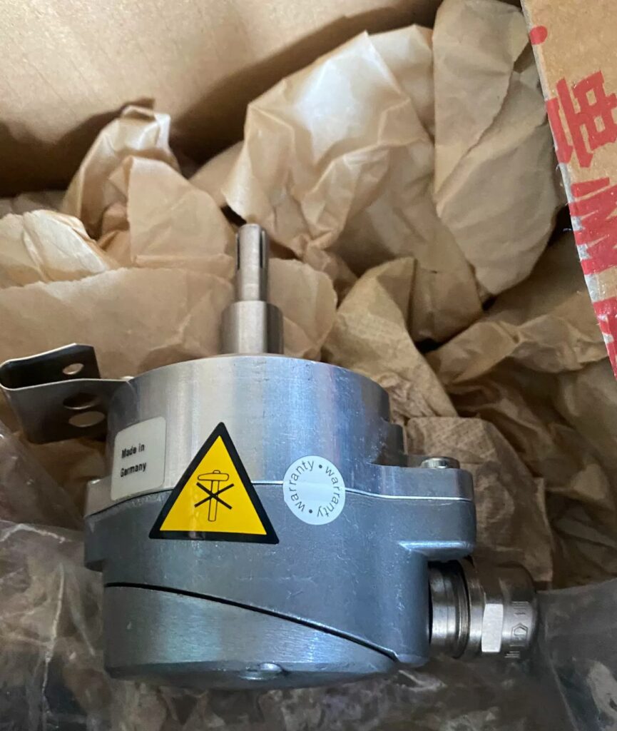 SEW Encoder ES1C 1858661 thumbnail