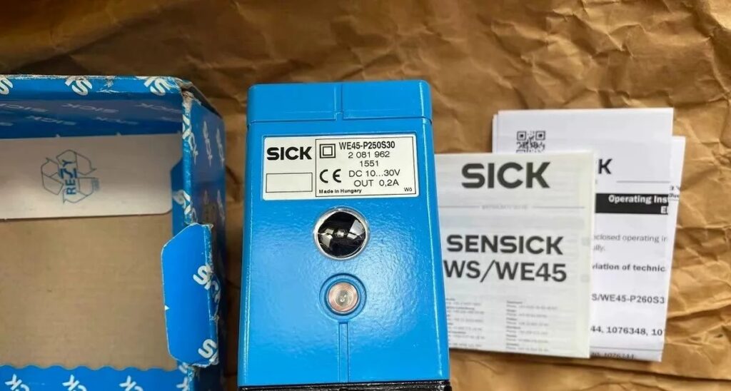 SICK Photoelectric Sensor WS/WE45-P250S30