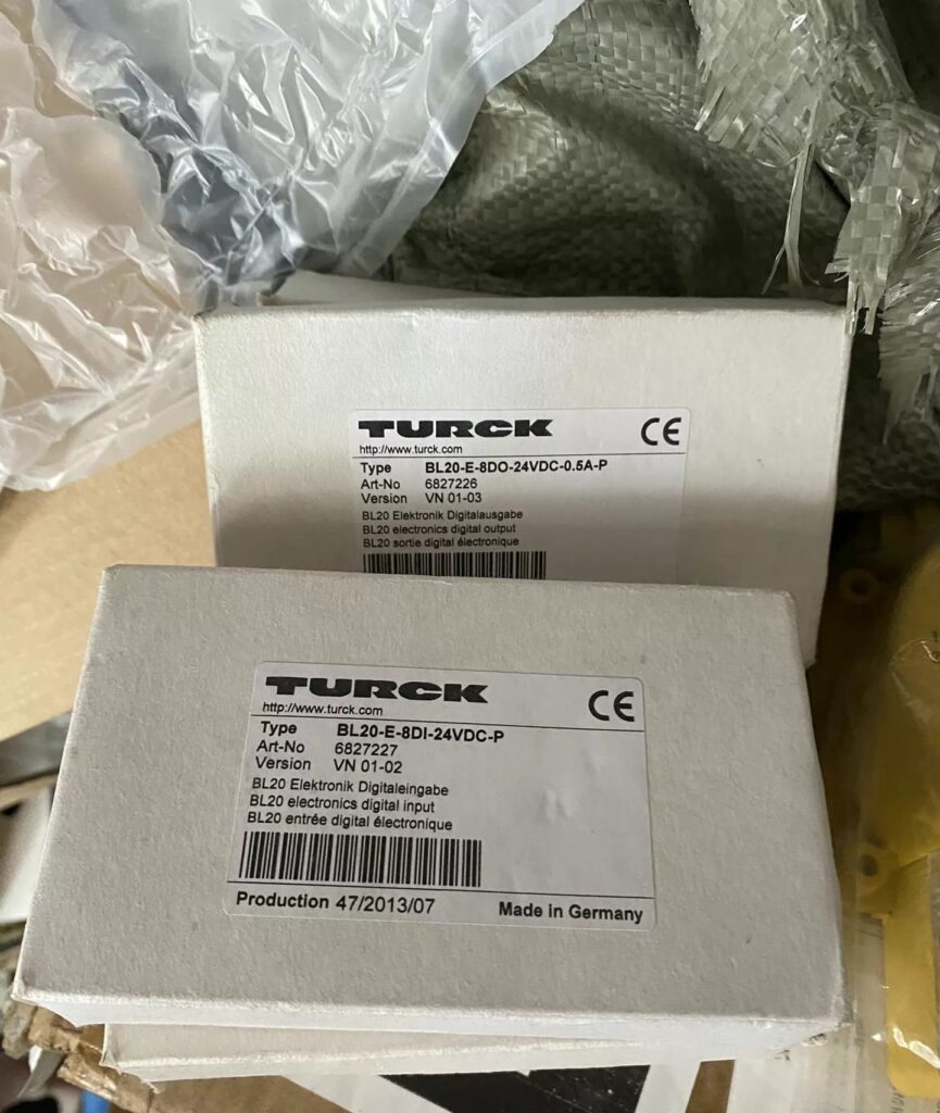 TURCK I/O Module BL20-E-8DI-24VDC-P BL20-E-8DO-24VDC-0.5A-P