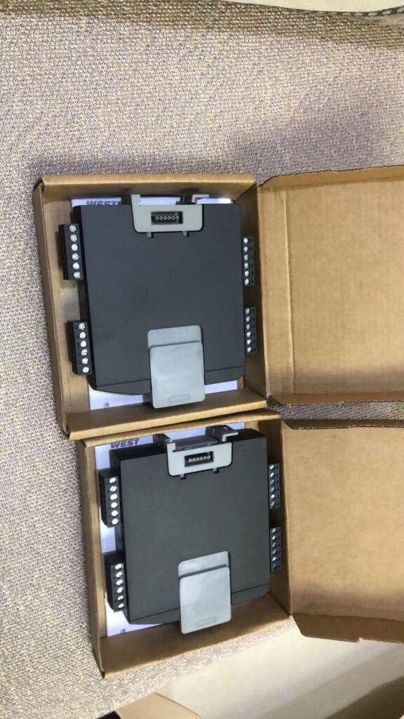 West Control Solutions Temperature Control Module MLC9000-Z3651-S160 thumbnail