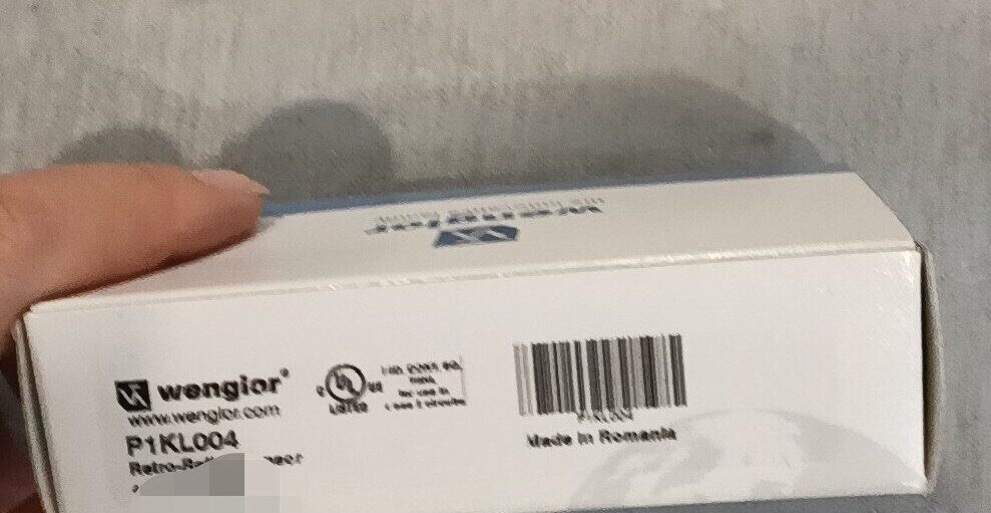 Wenglor Photoelectric Sensor P1KL004