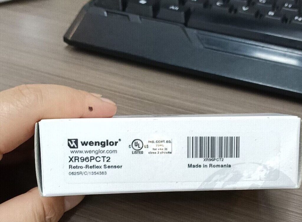Wenglor Photoelectric Sensor XR96PCT