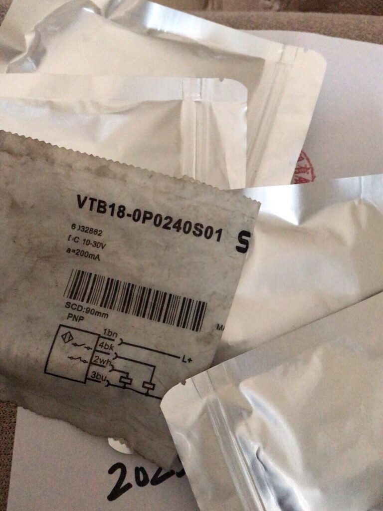 SICK Photoelectric Proximity Sensor VTB18-0P0240S01