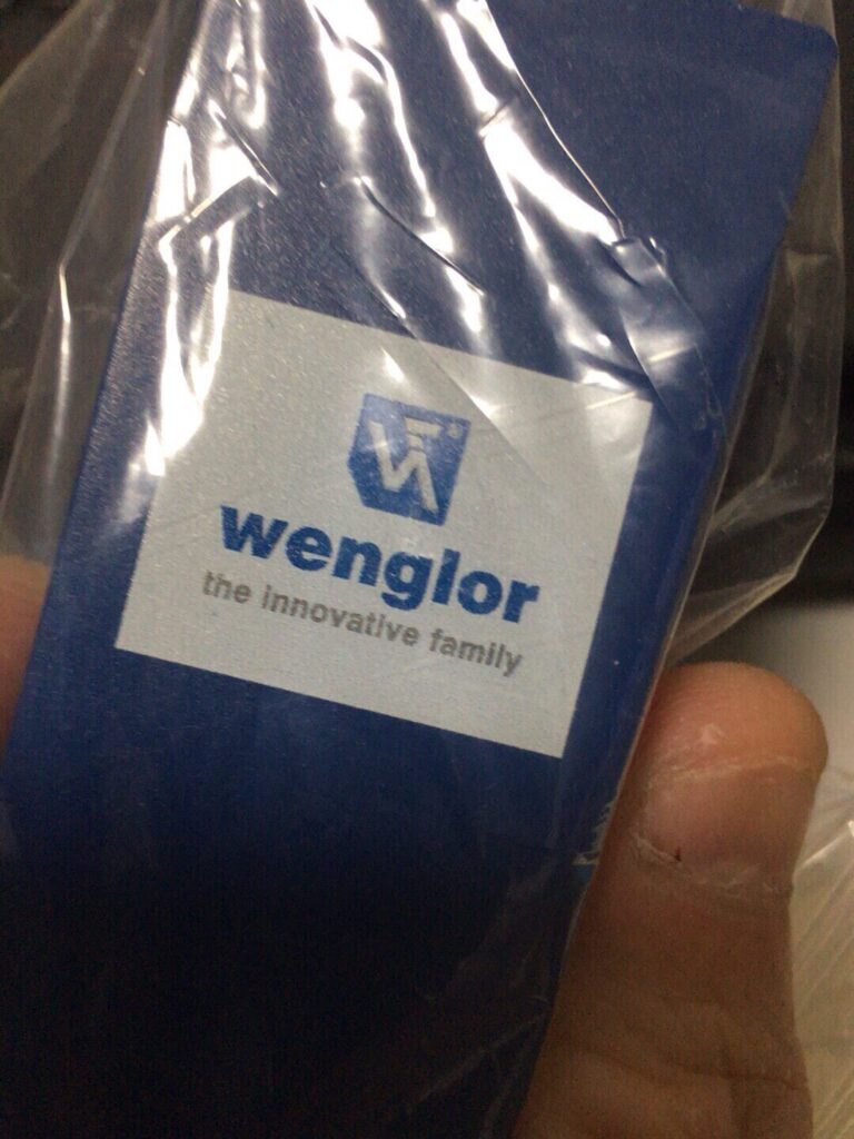 Wenglor Photoelectric Sensor P1NL101