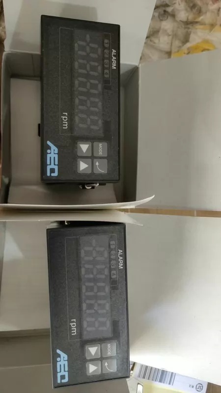AEC Tachometer 73RS-DR - Image 1