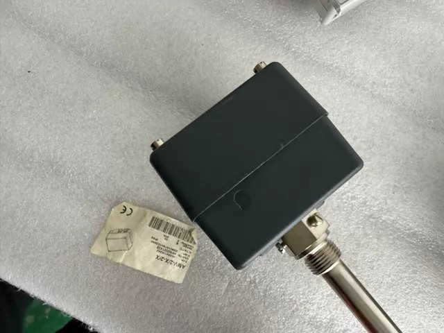 JUMO Switch AMV-2-2 thumbnail