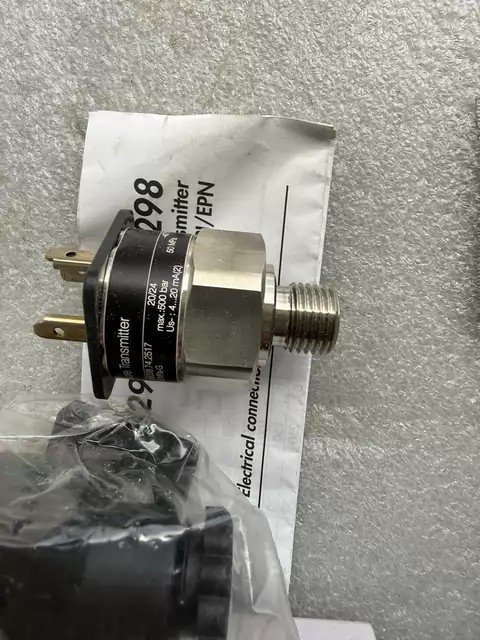 Trafag Pressure Transmitter 8298.74.2517 thumbnail