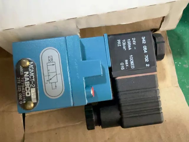 Rexroth Valve 3722250220 thumbnail