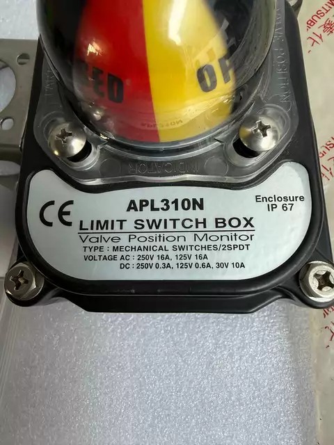 APL Switch APL310N thumbnail
