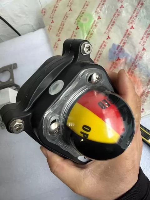 APL Switch APL310N thumbnail