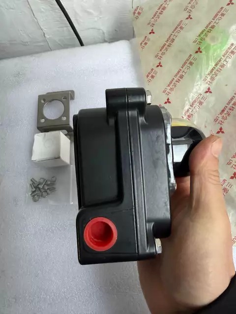APL Switch APL310N thumbnail