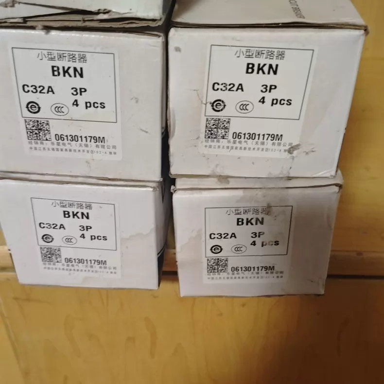 LS Circuit Breaker C32A