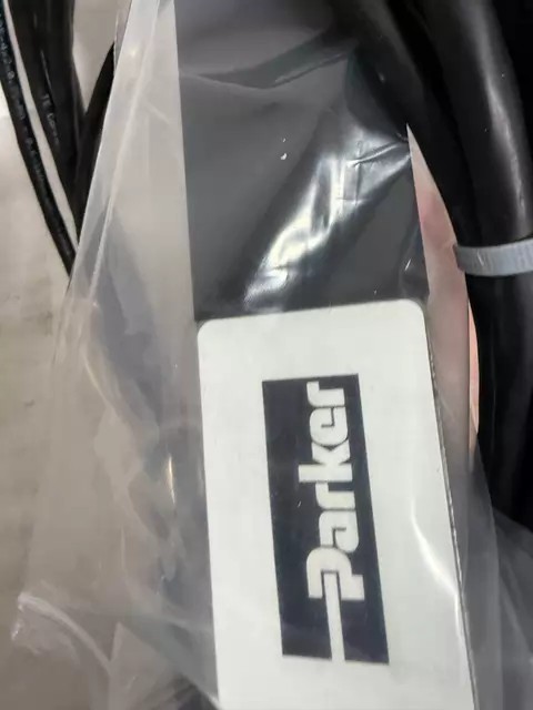 Parker Valve D1FPE50 thumbnail