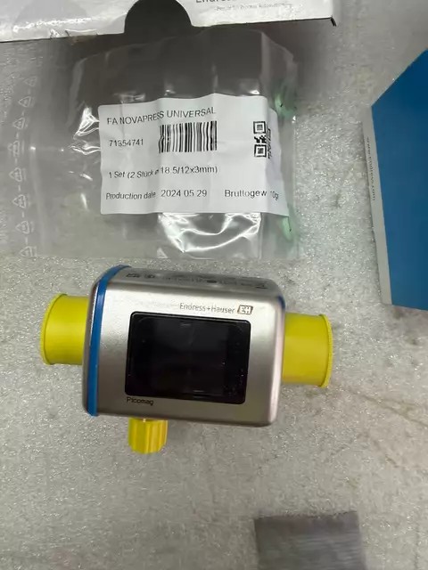 Endress+Hauser Flow Meter DMA15-AAAAA1 thumbnail