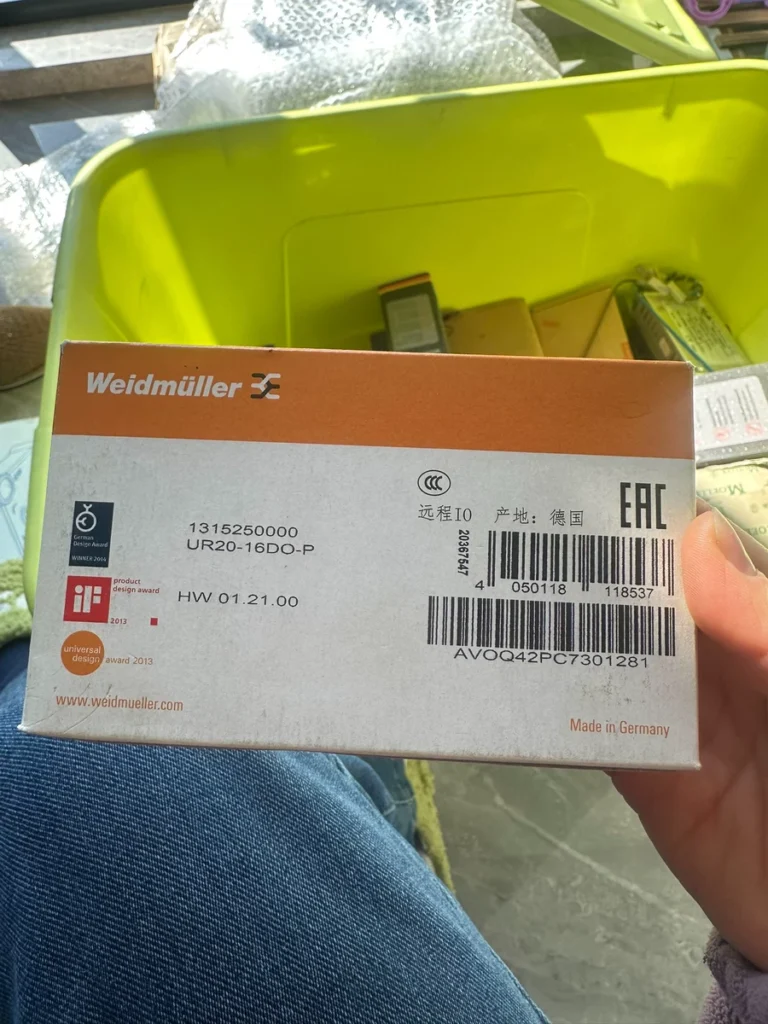 Weidmüller Remote I/O Module UR20-16DO-P thumbnail