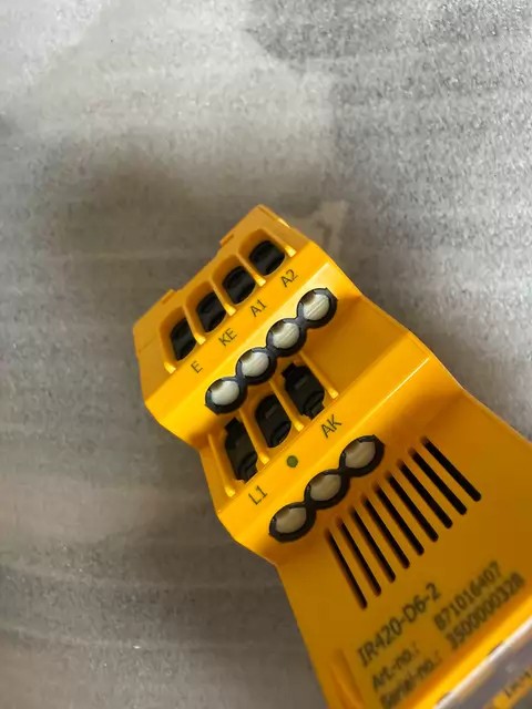 RW420-D6-2 Module RW420-D6-2 thumbnail