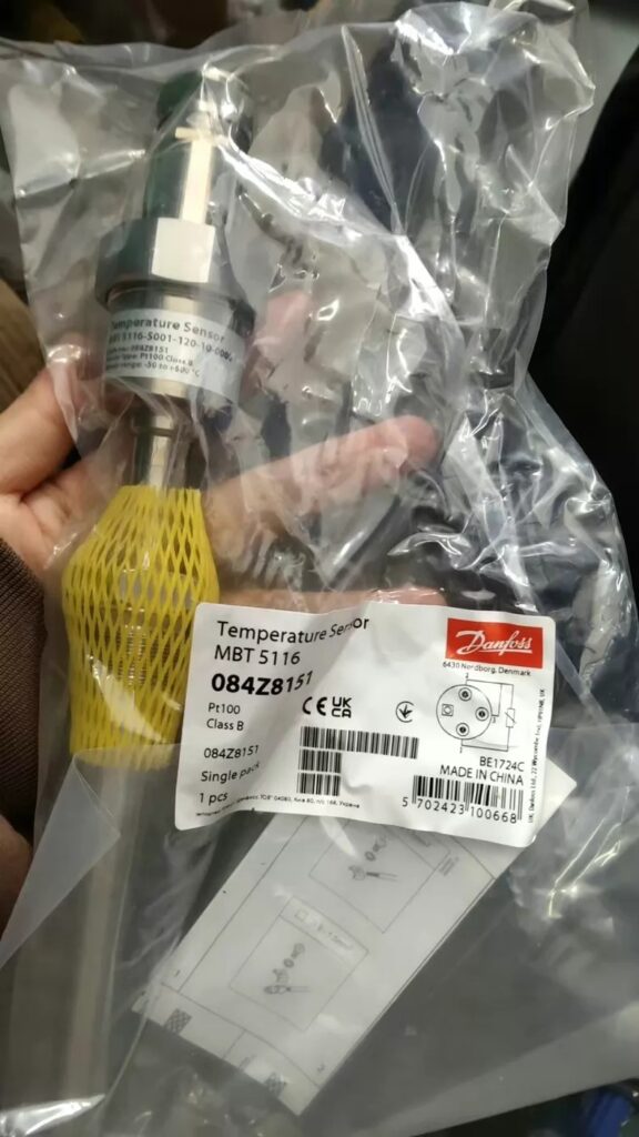 Danfoss Sensor MBT5116 084Z8151 thumbnail