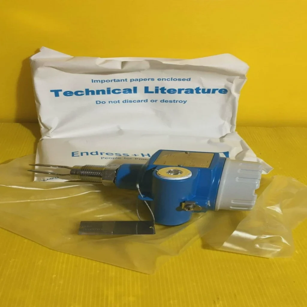 ENDRESS & HAUSER industrial level sensor FTM50-QGM2AA4