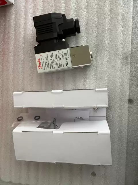 Danfoss Pressure Transmitter MBS5150 thumbnail