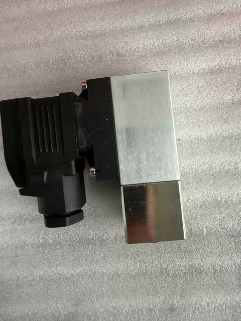 Danfoss Pressure Transmitter MBS5150 thumbnail