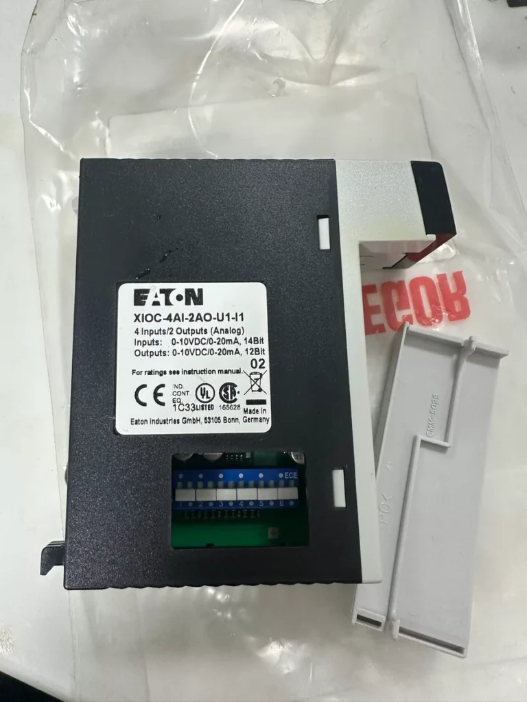 Eaton Control Module XIOC-4AI-2AO-U1-I1