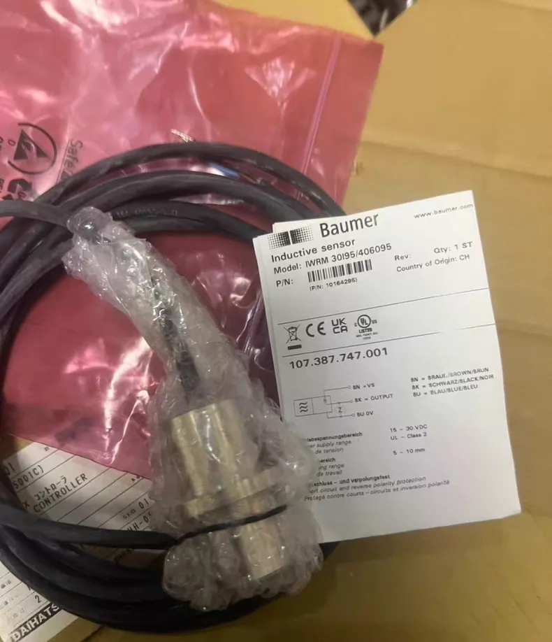Baumer Proximity Sensor 107.383.143.001 thumbnail