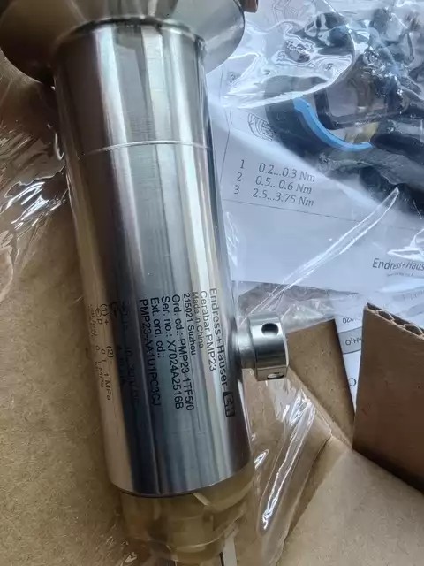 E+H Pressure Sensor PMP23-AA1U1PC3CJ thumbnail
