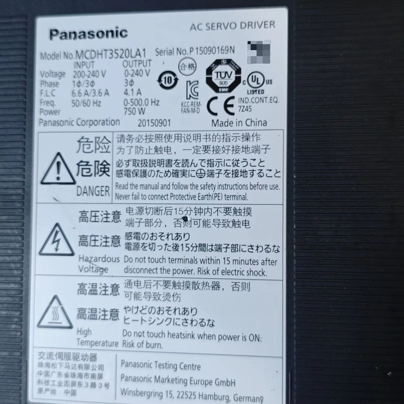 Panasonic Servo Drive MCDHT3520LA1 thumbnail