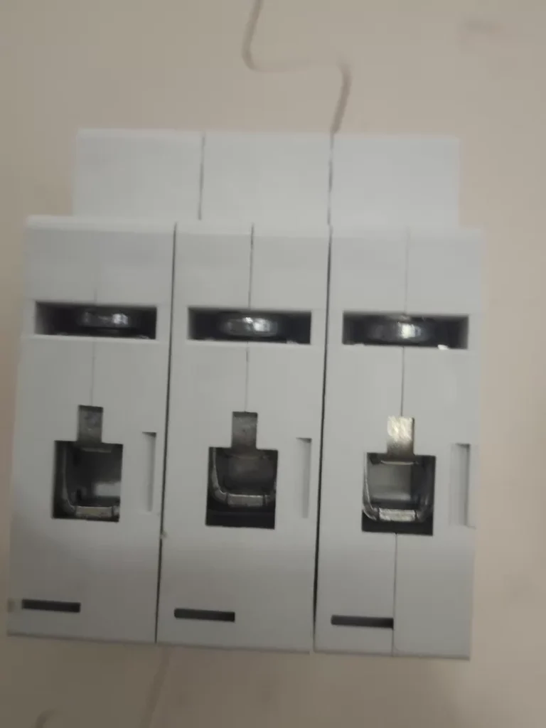 Eaton Moeller Miniature Circuit Breaker FAZ-B16/3 thumbnail