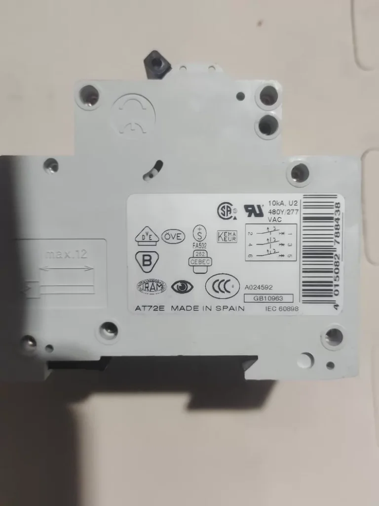 Eaton Moeller Miniature Circuit Breaker FAZ-B10/3 thumbnail