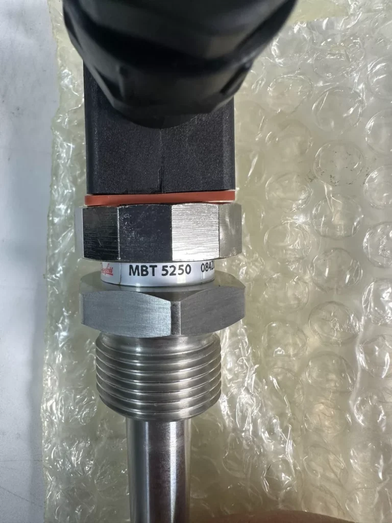 Danfoss Temperature Sensor MBT 5250 / 084Z8293 thumbnail