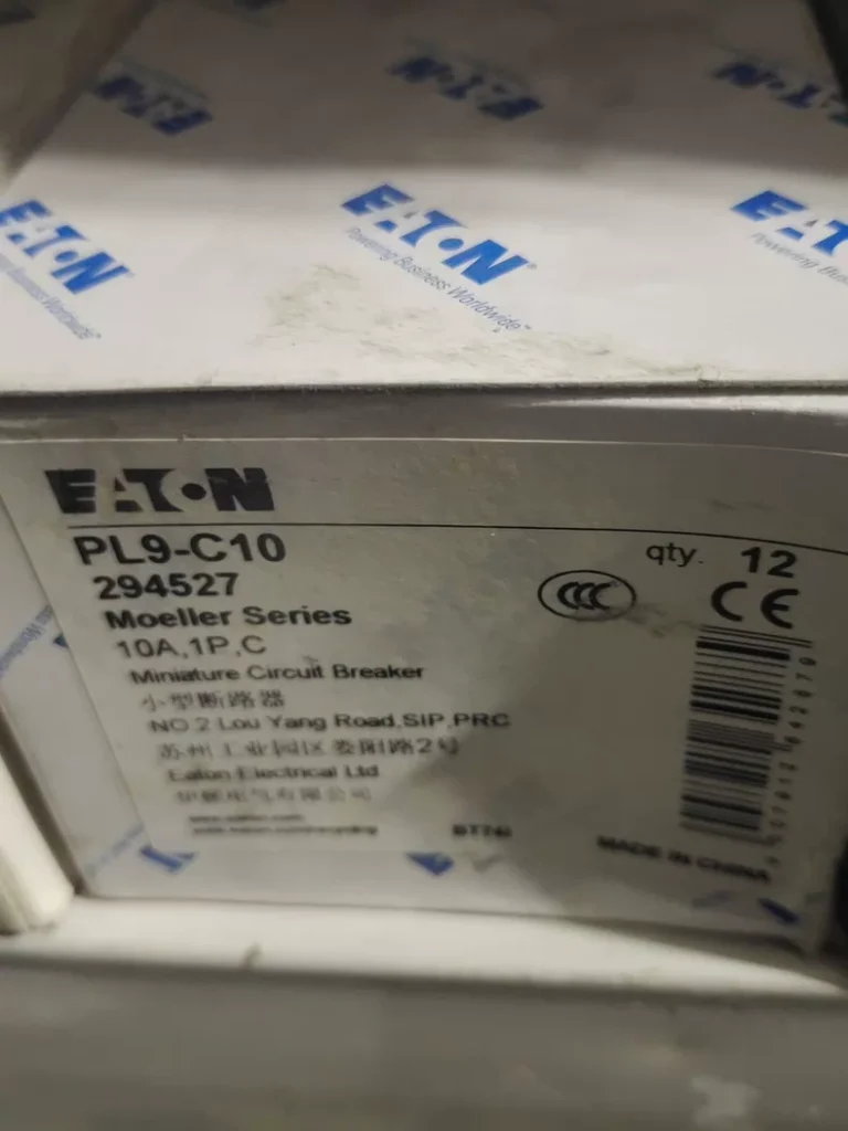 Eaton Circuit Breaker PL9-C10/3 thumbnail