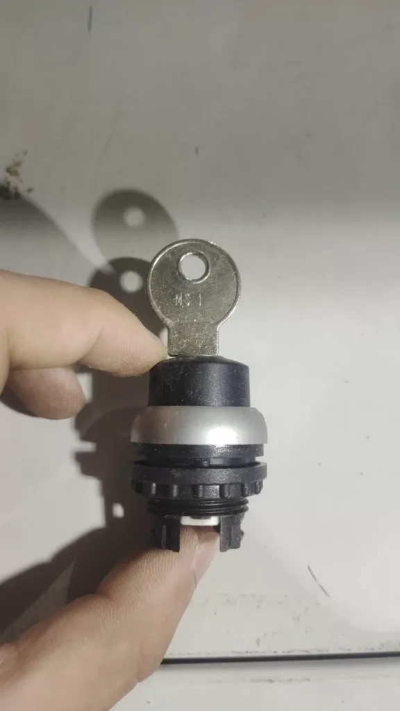 Eaton M22-WRS thumbnail