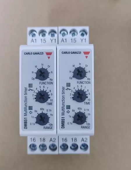 Carlo Gavazzi Time Relay DMB51CW24B004 - Image 1