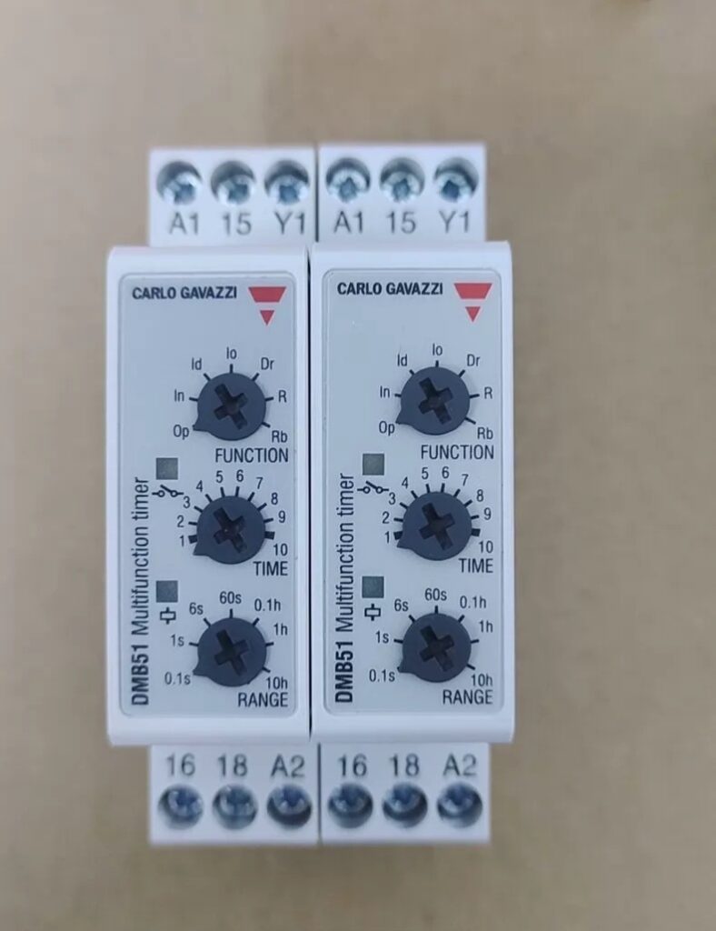 Carlo Gavazzi Time Relay DMB51CW24B004 thumbnail