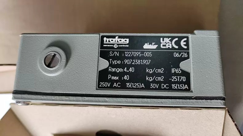 Trafag Pressure Switch 907.2381.907 4-40