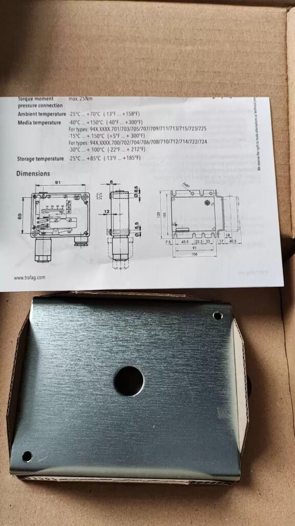 Trafag Pressure Switch 907.2381.907 4-40 thumbnail