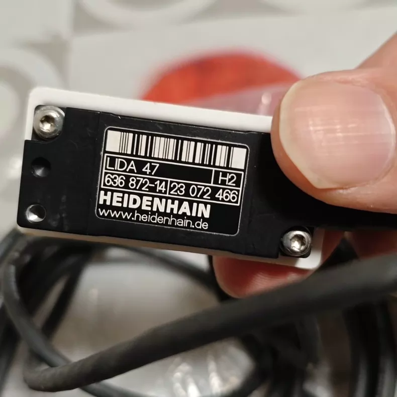 HEIDENHAIN Linear Encoder LIDA 47 636872-14 thumbnail
