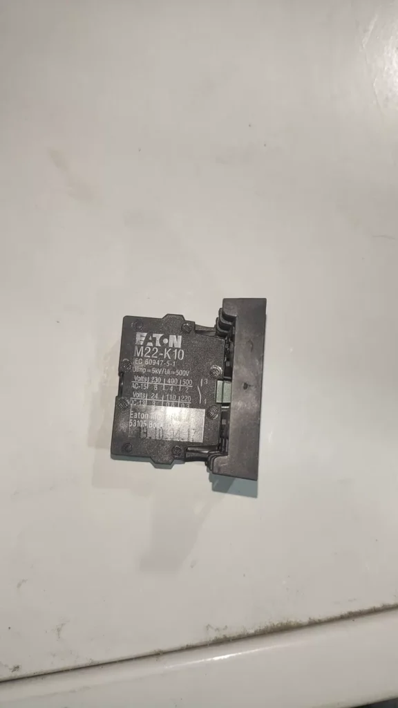 Eaton Moeller Auxiliary Contact M22-K10 thumbnail