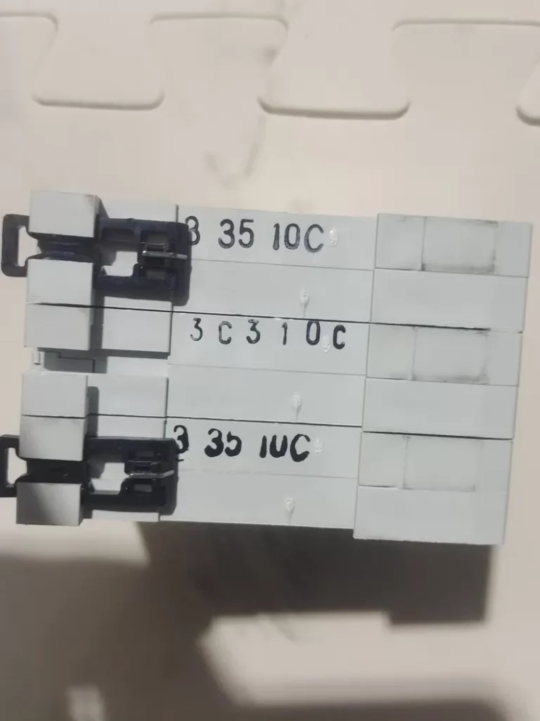 Moeller Circuit Breaker FAZ-C10/3 thumbnail