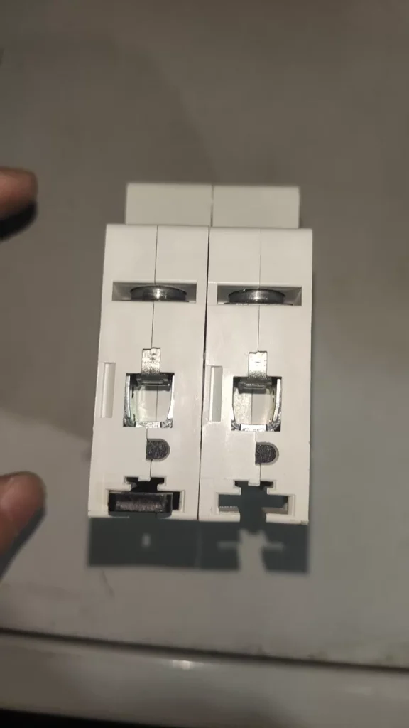 Moeller Circuit Breaker FAZ-C6/2 thumbnail