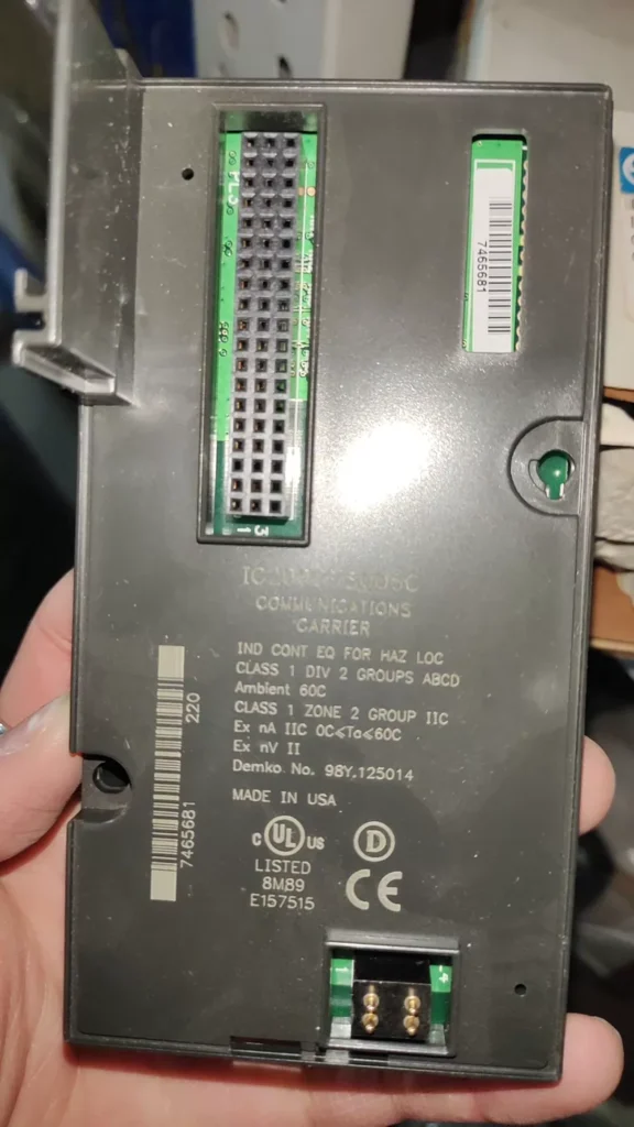 GE Fanuc Control Module IC200CHS006C thumbnail