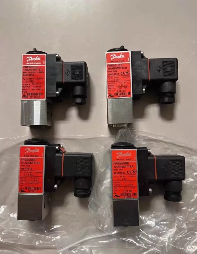 Danfoss Pressure Sensor 060N1105